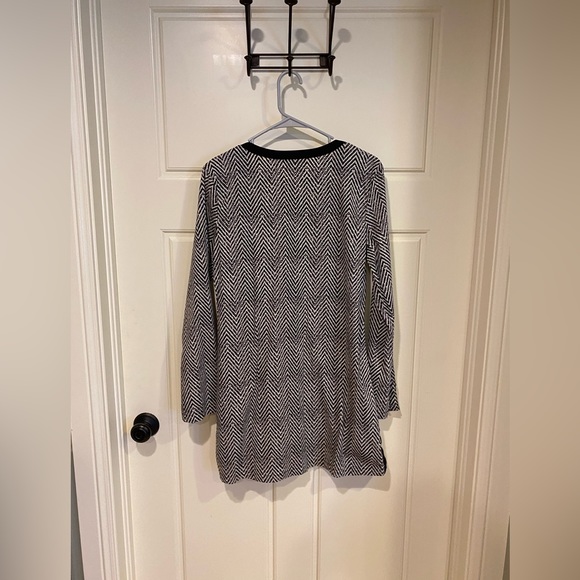 $89 Athleta Kimssa Tunic Swim Cover Up Herringbone Black & White Tassel Neck M - Picture 7 of 8